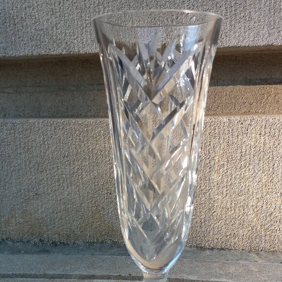 Waterford Crystal Kilbarry Flared Fluted Footed Bud Vase 7" - Picture 10 of 12